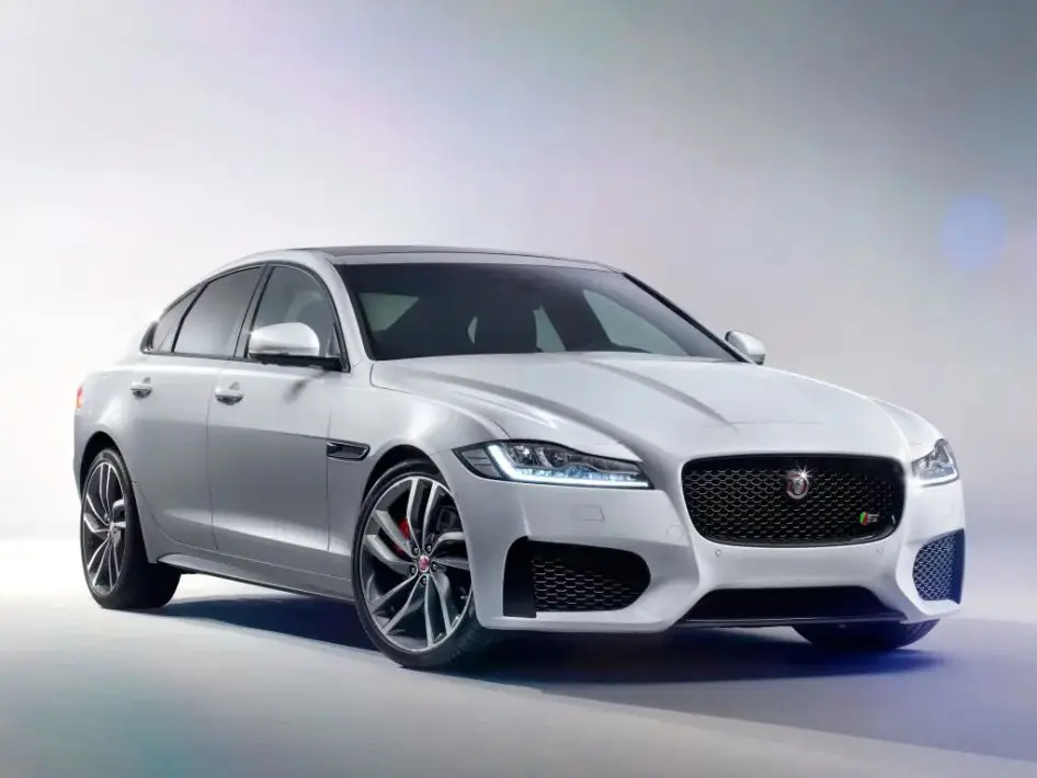 Jaguar XF XF 2.0 D Portfolio Plus 6