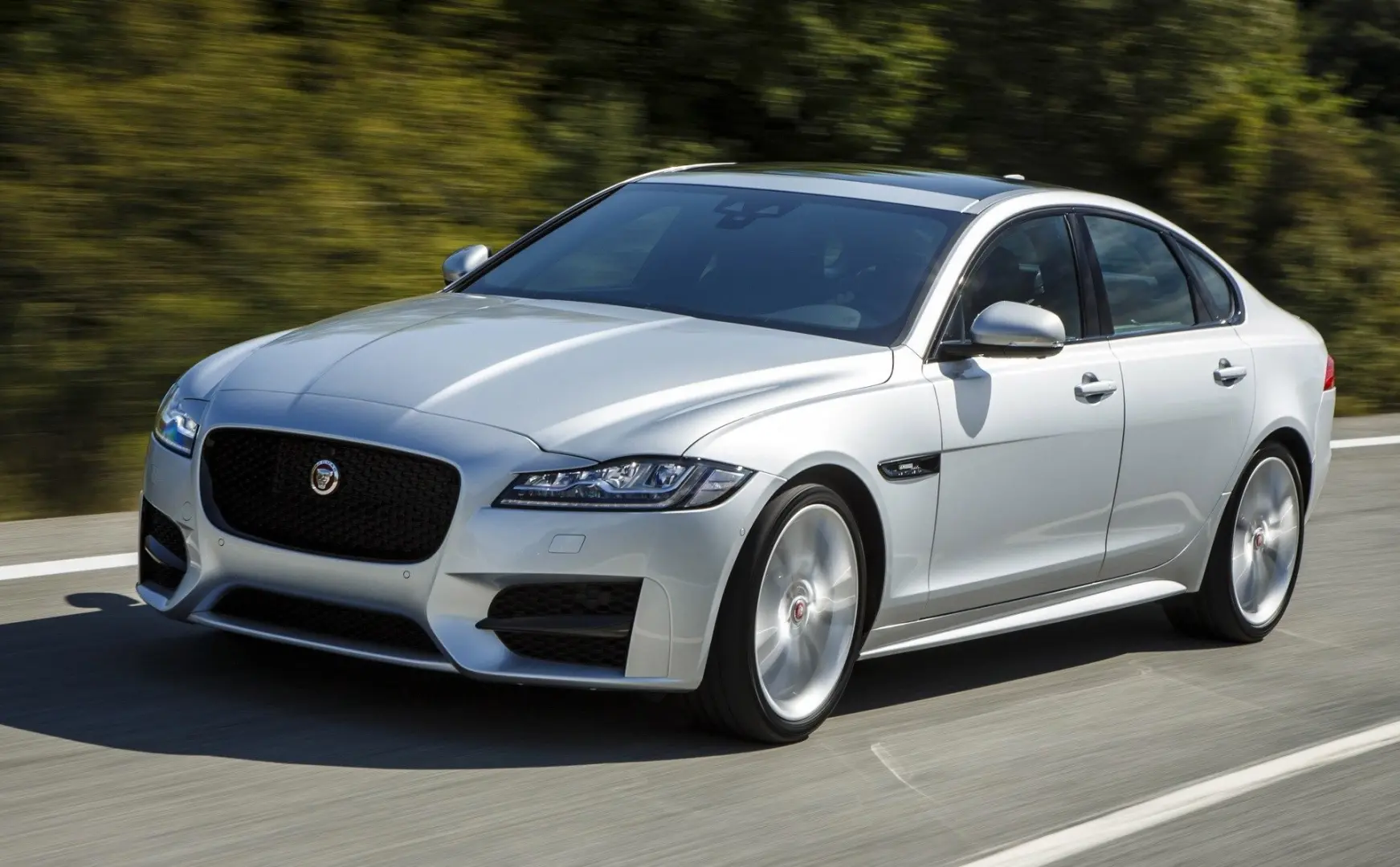 Jaguar XF XF 2.0 D Pure Plus 6
