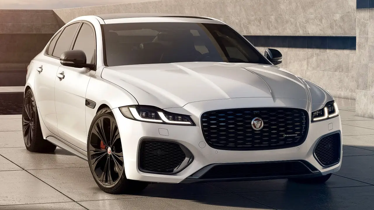 Jaguar XF XF 2.0 D R-Dynamic HSE 3