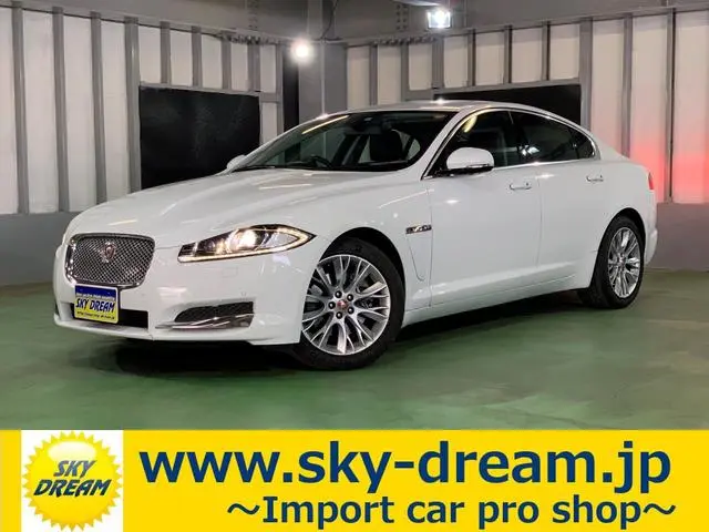 Jaguar XF XF 2.0 Premium Luxury 6