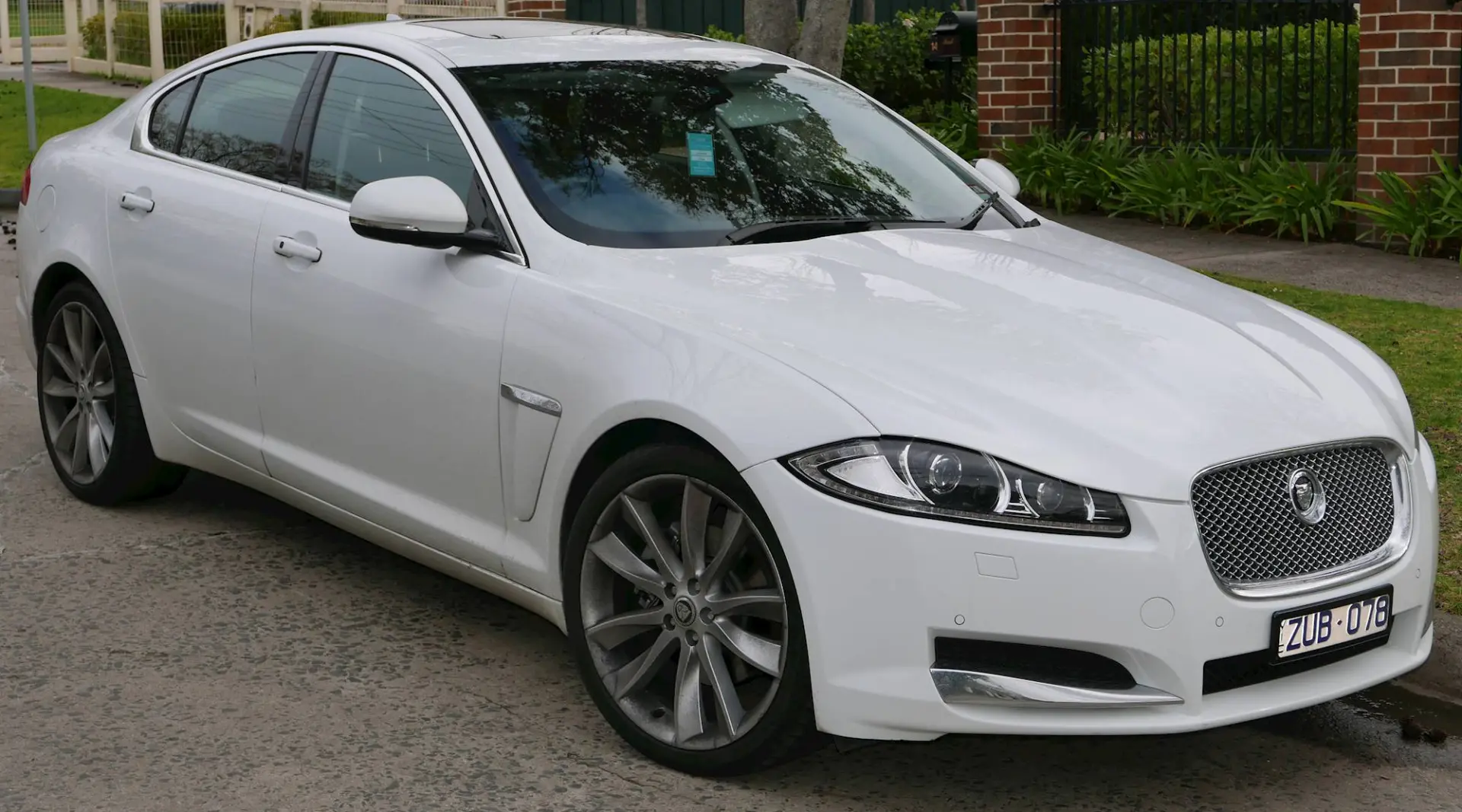 Jaguar XF XF 2.2 D 4