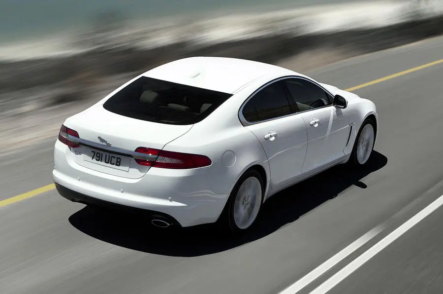 Jaguar XF XF 2.2 D Premium Luxury 4