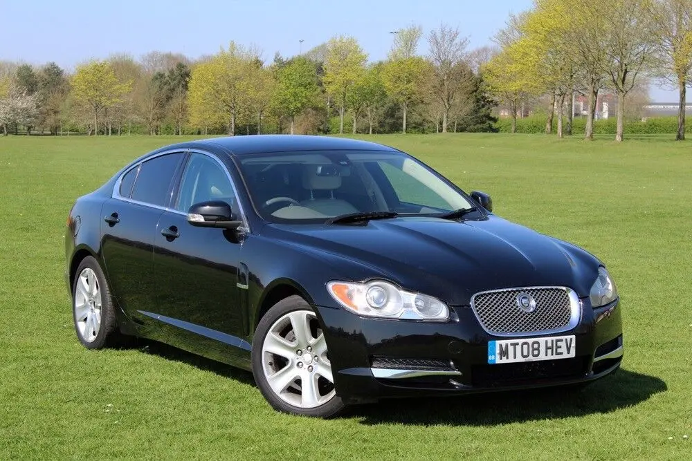 Jaguar XF XF 2.7 D V6 Luxury 3