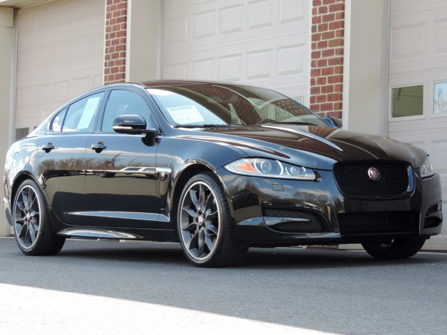 Jaguar XF XF 3.0 D R-Sport Plus 6