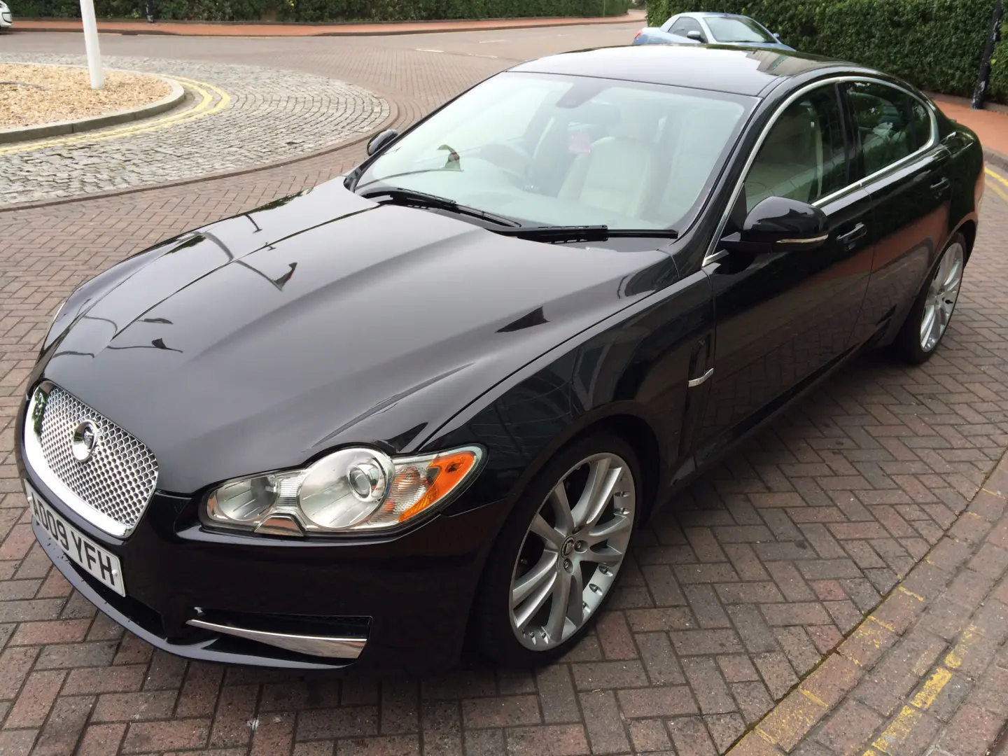 Jaguar XF XF 3.0 D V6 Luxury 6