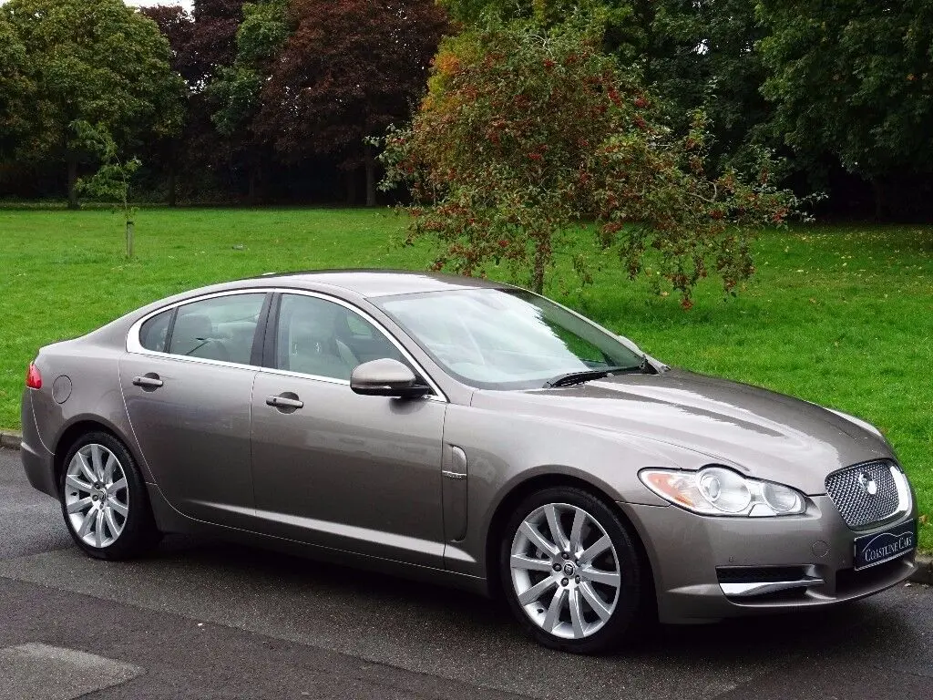 Jaguar XF XF 3.0 D V6 Premium Luxury 6