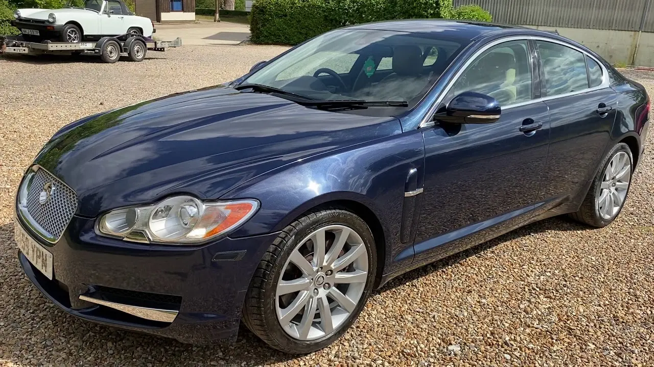 Jaguar XF XF 3.0 D V6 Luxury 1