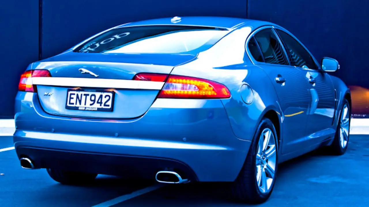 Jaguar XF XF 3.0 V6 Luxury 1
