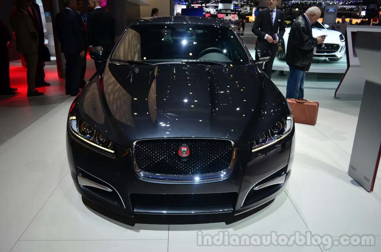 Jaguar XF XF 3.0i S/C AWD R-Sport Plus 7