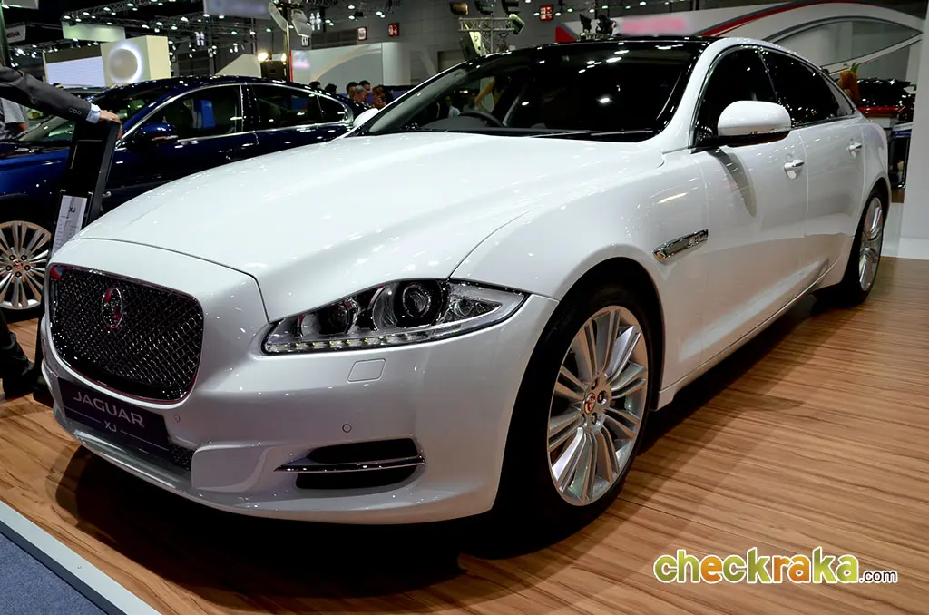Jaguar XJ XJ 2.0 i4 SWB Luxury 7