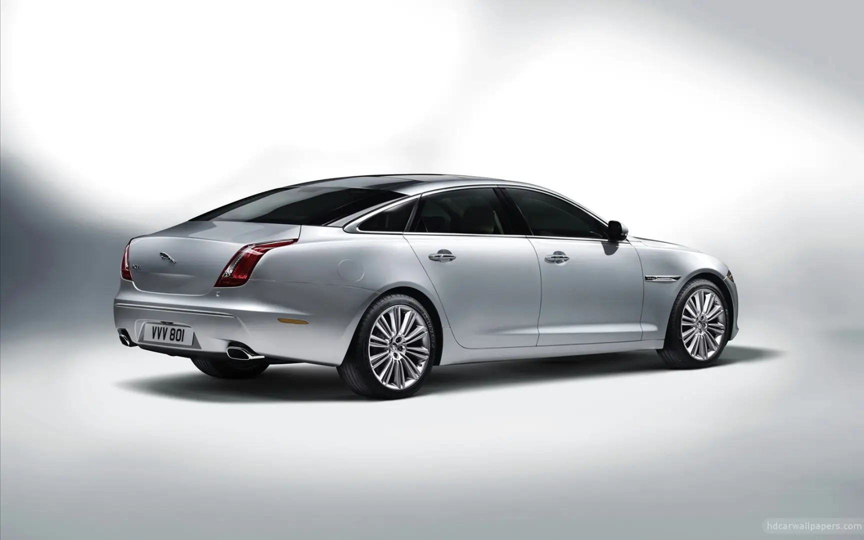 Jaguar XJ XJ 2.0 LWB Luxury 3