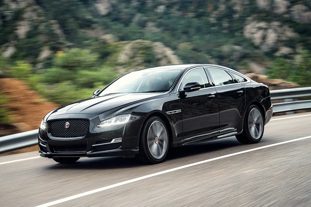 Jaguar XJ XJ 3.0 D LWB Premium Luxury 5