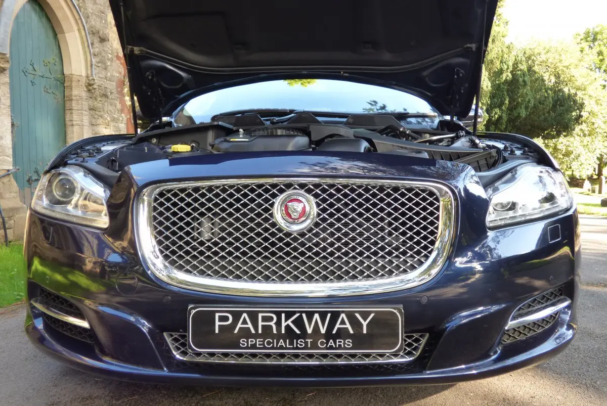 Jaguar XJ XJ 3.0 D LWB Premium Luxury 2