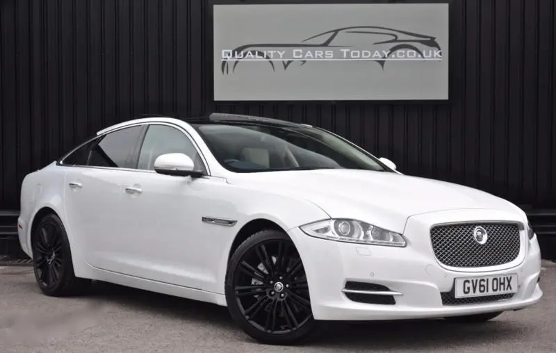 Jaguar XJ XJ 3.0 D V6 SWB Portfolio 7