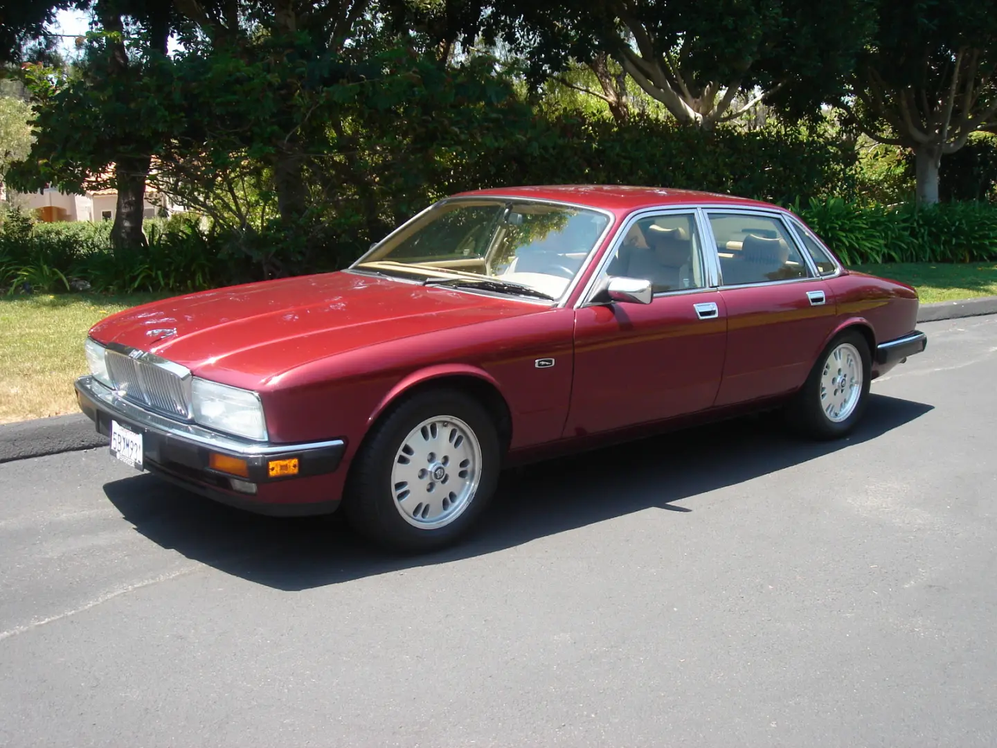 Jaguar XJ XJ 3.2 7