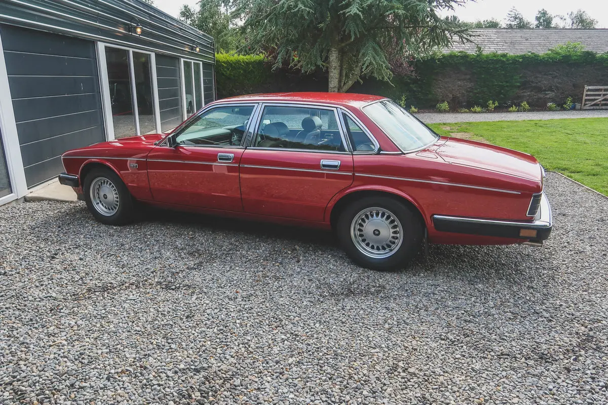 Jaguar XJ XJ 4.0 Daimler 7