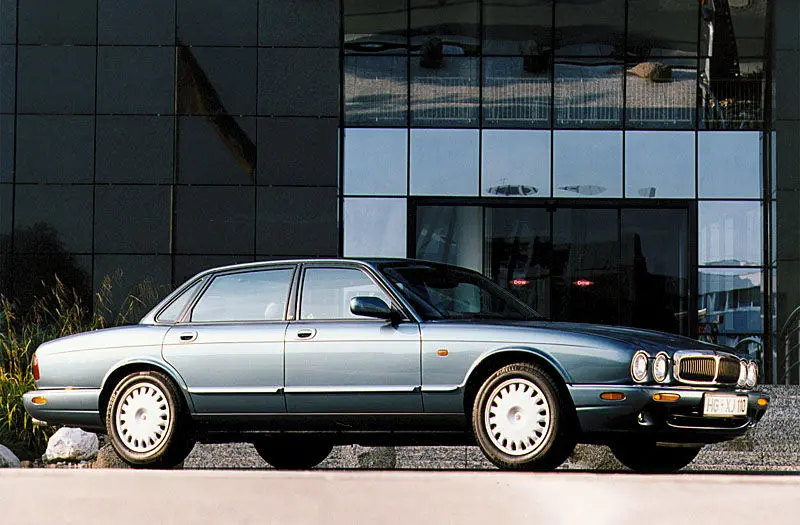 Jaguar XJ XJ 4.0 Sovereing 1