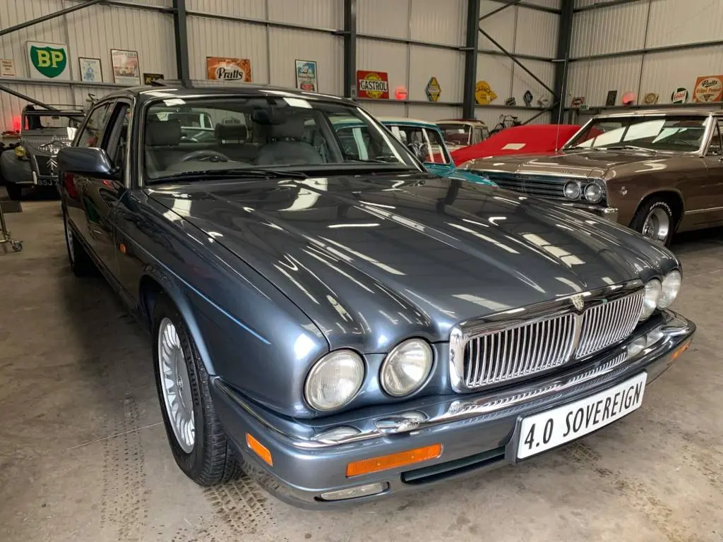 Jaguar XJ XJ 4.0 Sovereing 5