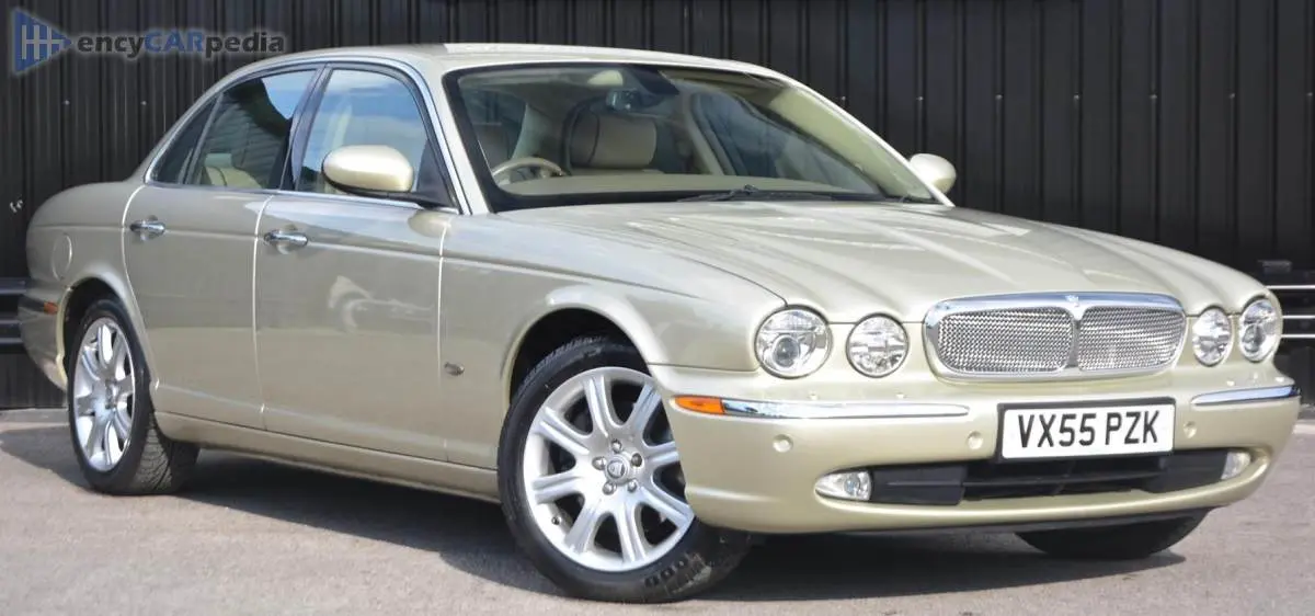 Jaguar XJ6 XJ6 2.7 D Luxury 0