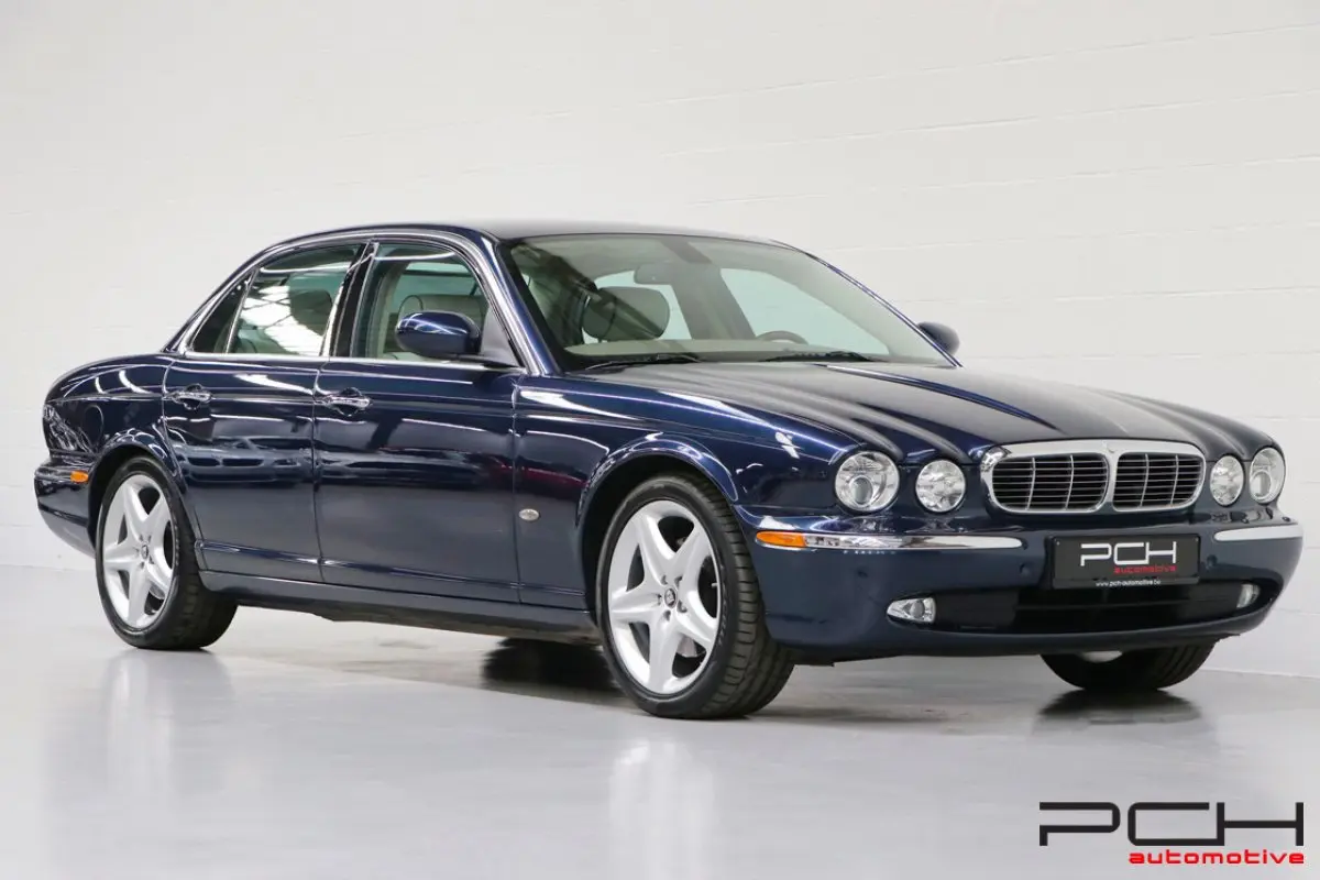Jaguar XJ6 XJ6 2.7 D Luxury 5