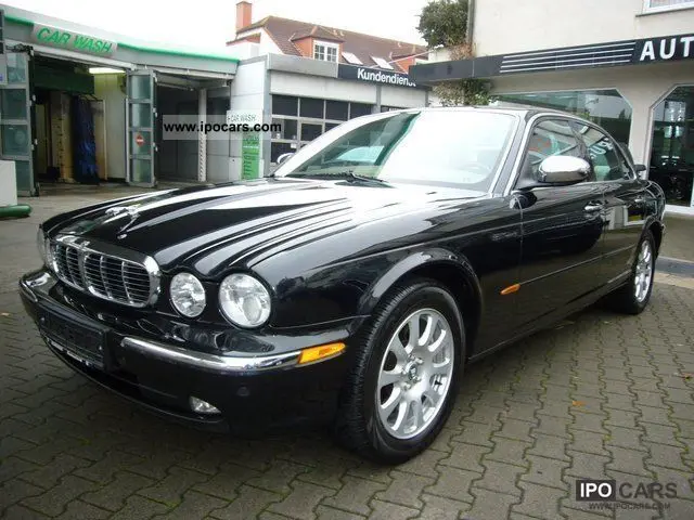 Jaguar XJ6 XJ6 3.0 V6 Executive 7