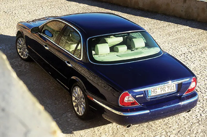 Jaguar XJ XJ 4.2 V8 S/C Super 4