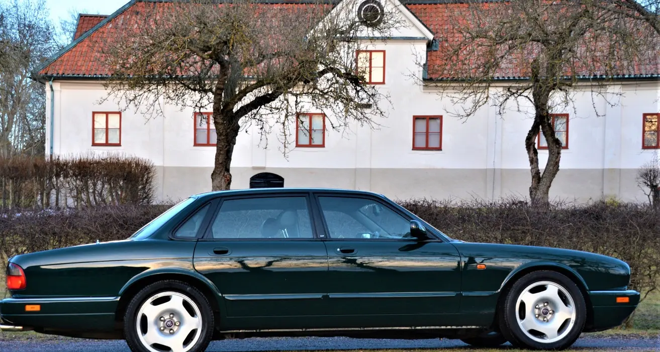 Jaguar XJR XJR 4.0 Kompressor 6