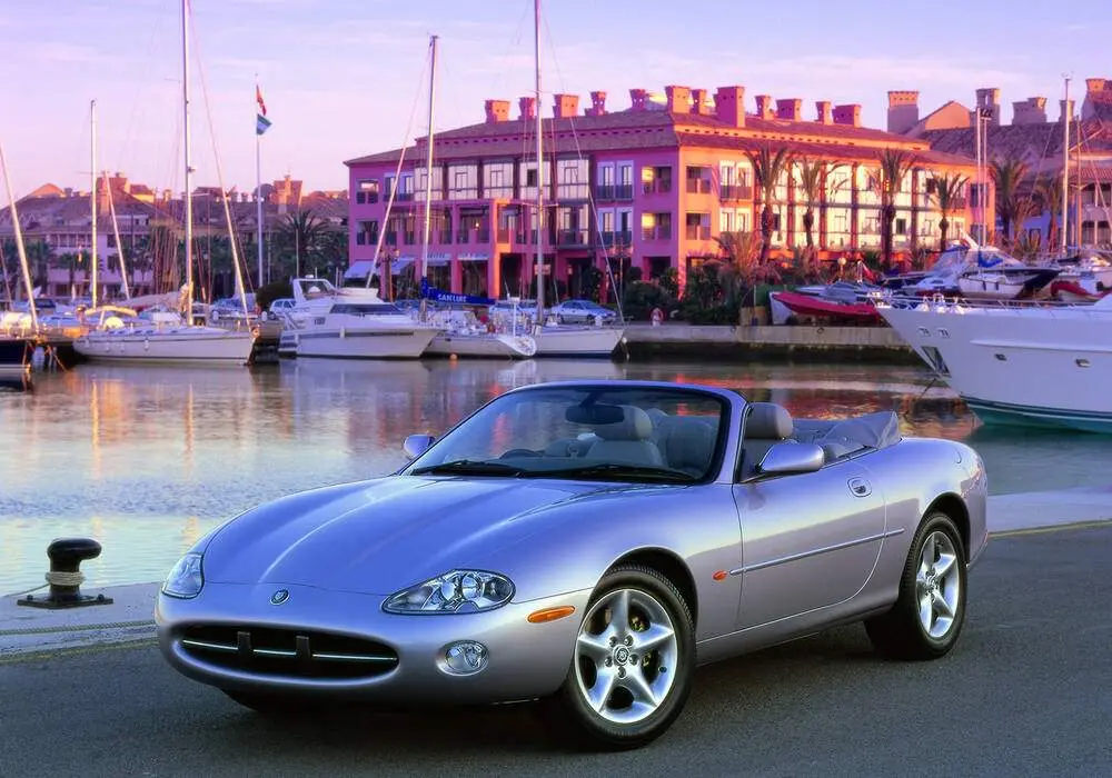 Jaguar XK8 XK8 4.0 5