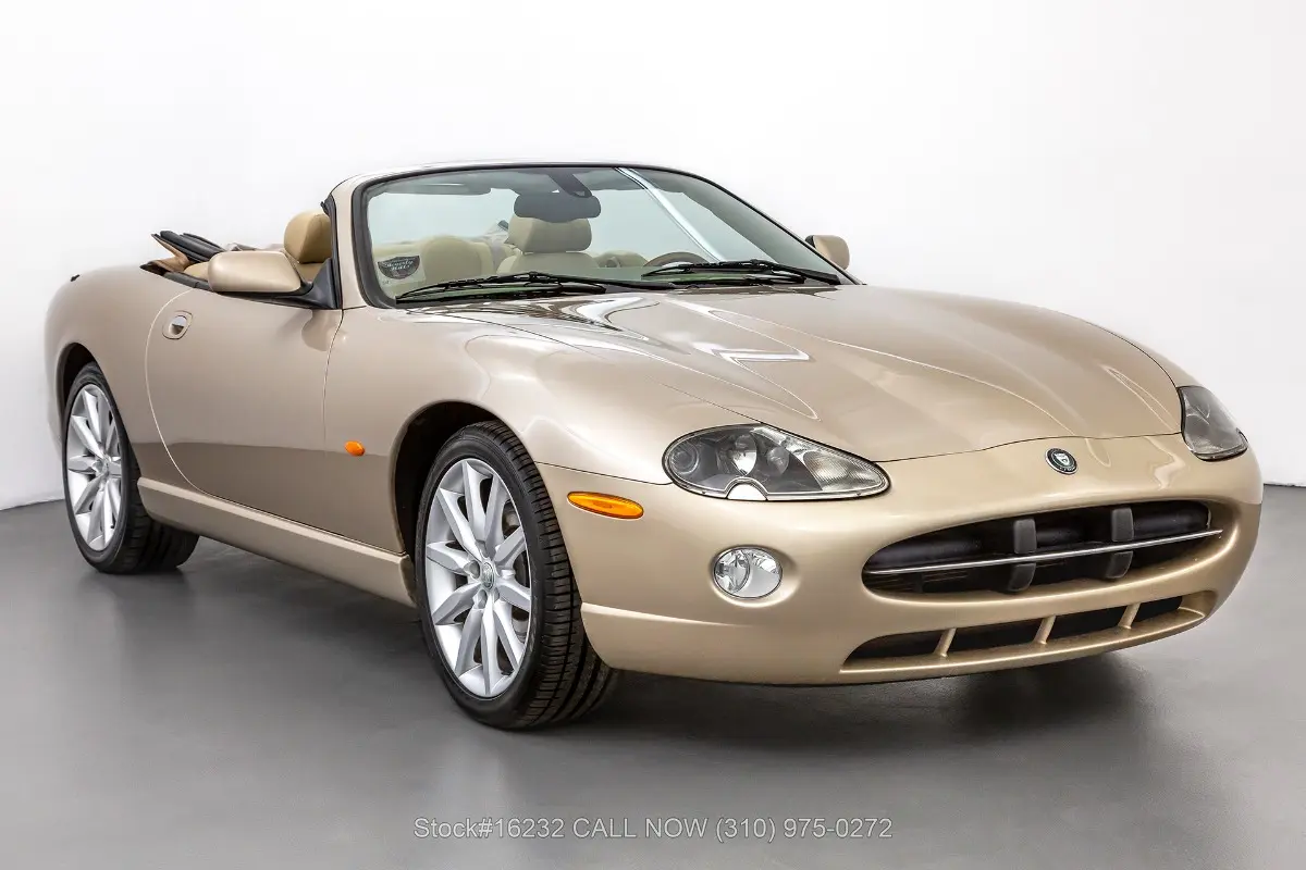 Jaguar XK8 XK8 4.2 L V8 S/C 0