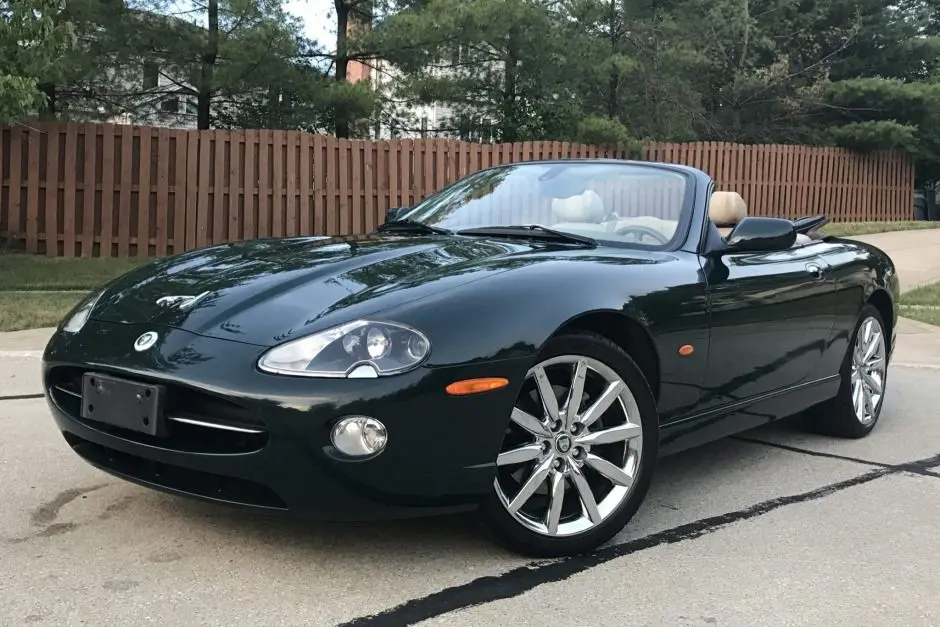 Jaguar XK8 XK8 4.2 L V8 S/C 1