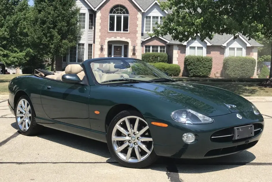 Jaguar XK8 XK8 4.2 L V8 S/C 3