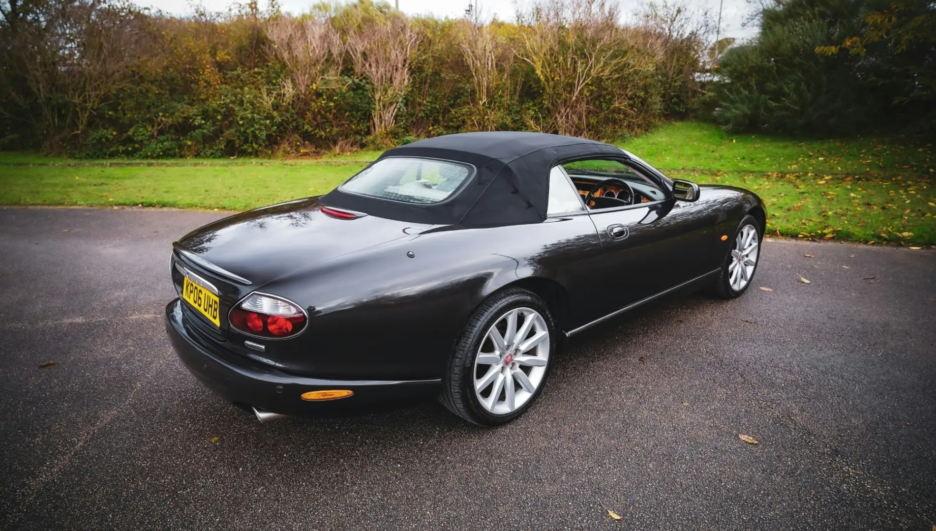 Jaguar XK8 XK8 4.2 L V8 S/C 6