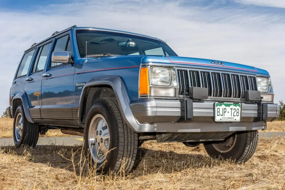 Jeep Cherokee Cherokee 4.0 Base 0