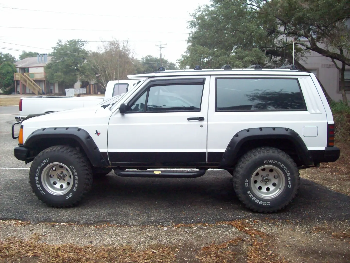 Jeep Cherokee Cherokee 2.1 TD Base 1