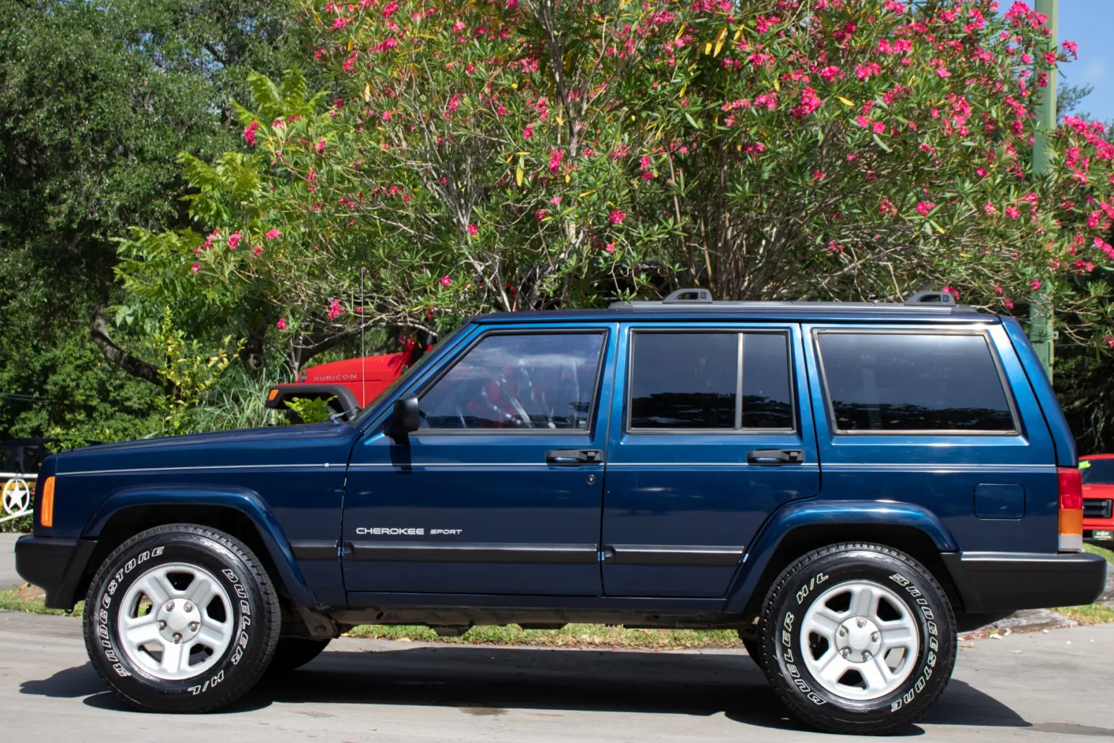 Jeep Cherokee Cherokee 2.4 Sport 2