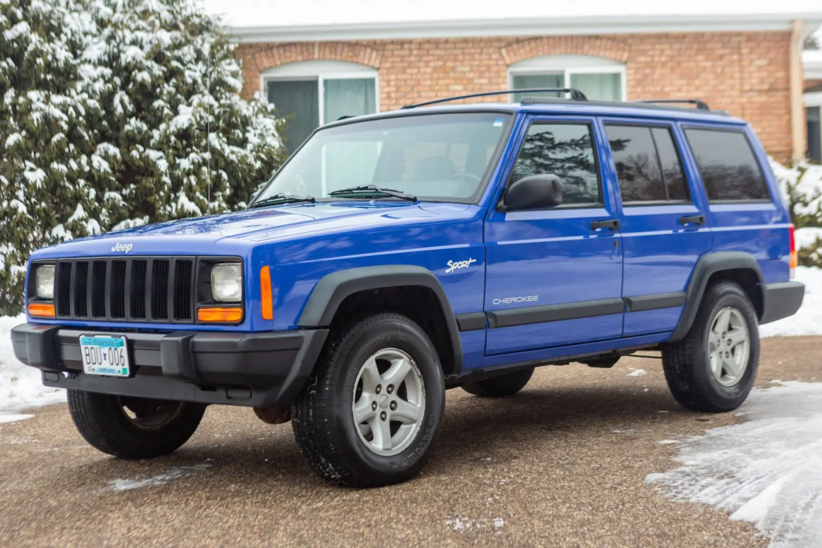Jeep Cherokee Cherokee 2.5 Sport 5