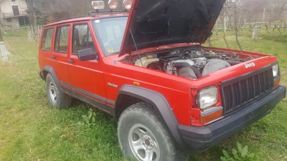 Jeep Cherokee Cherokee 2.5 TD 5