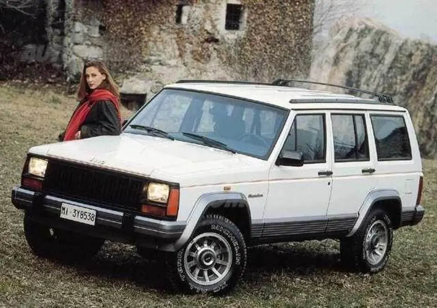 Jeep Cherokee Cherokee 2.5 TD Country 3