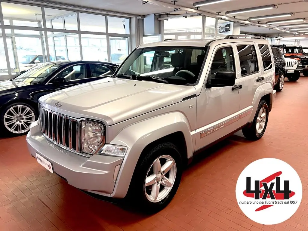 Jeep Cherokee Cherokee 2.8 CRD Limited 6
