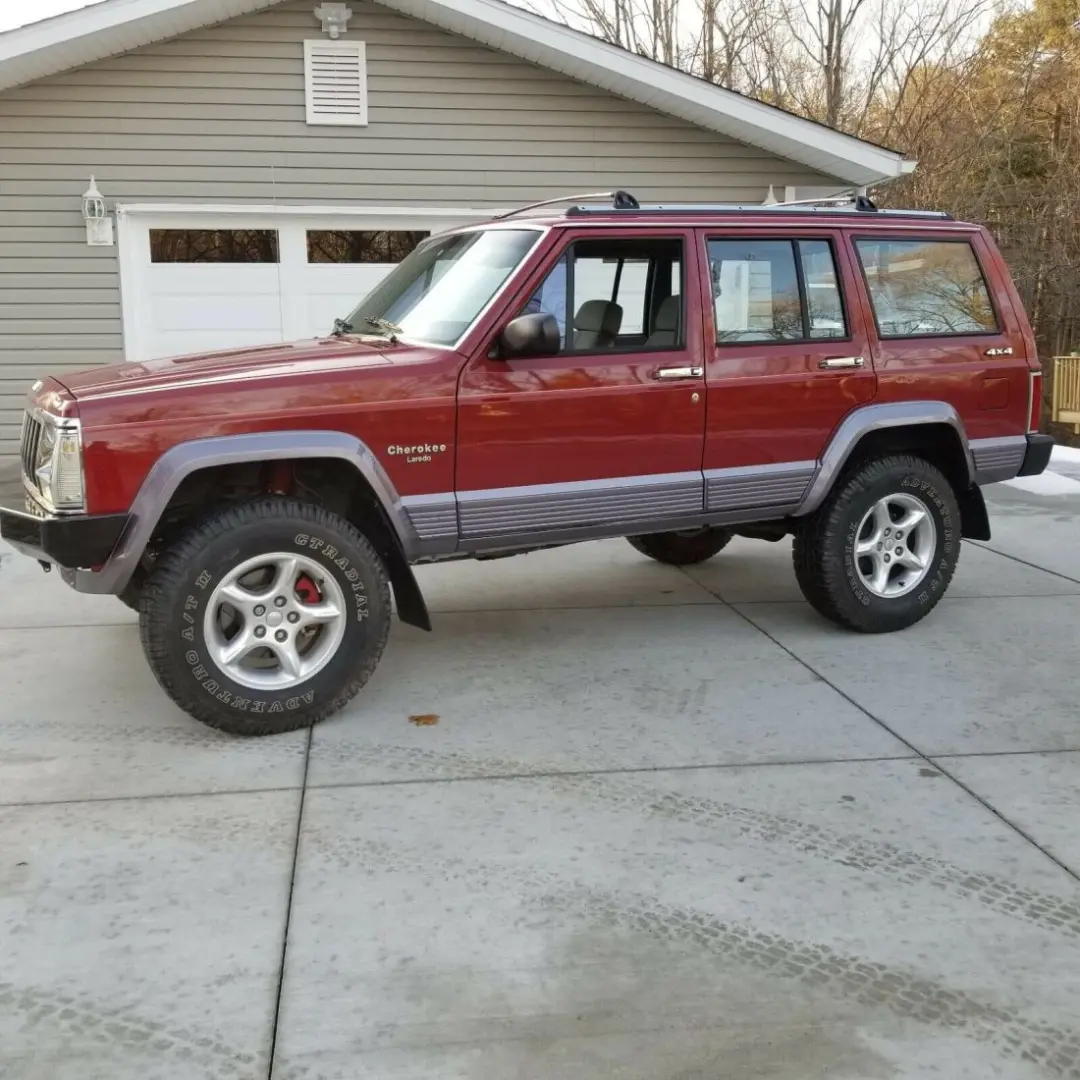 Jeep Cherokee Cherokee 4.0 Base 4