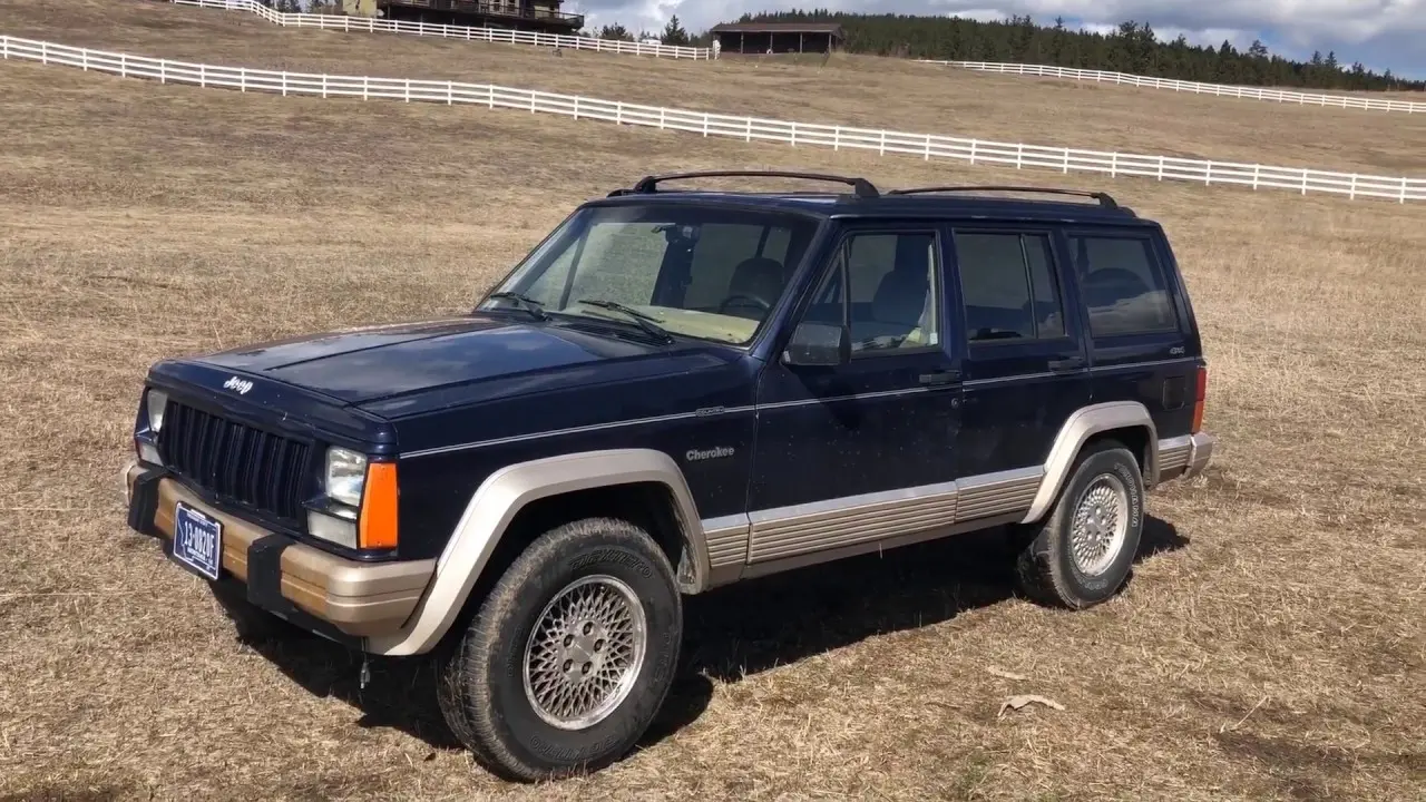 Jeep Cherokee Cherokee 4.0 Country 2