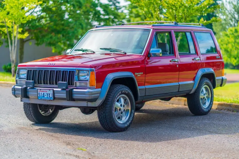 Jeep Cherokee Cherokee 4.0 Base 7