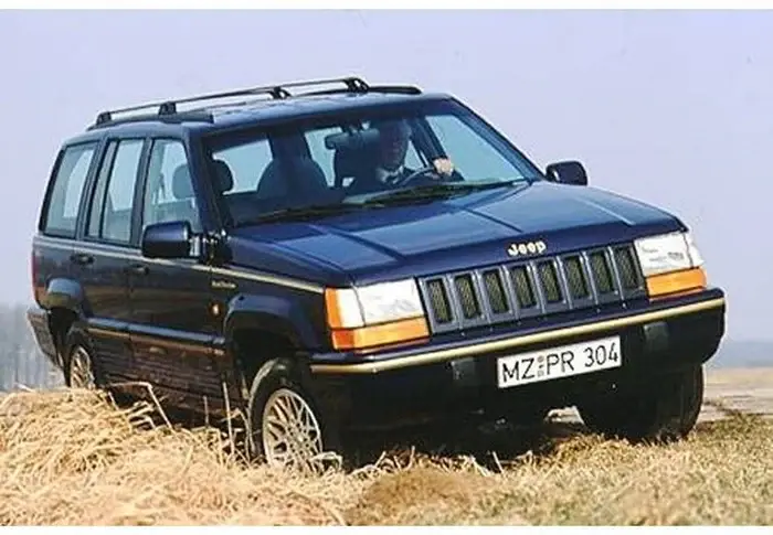 Jeep Cherokee Cherokee 4.0 Limited 6