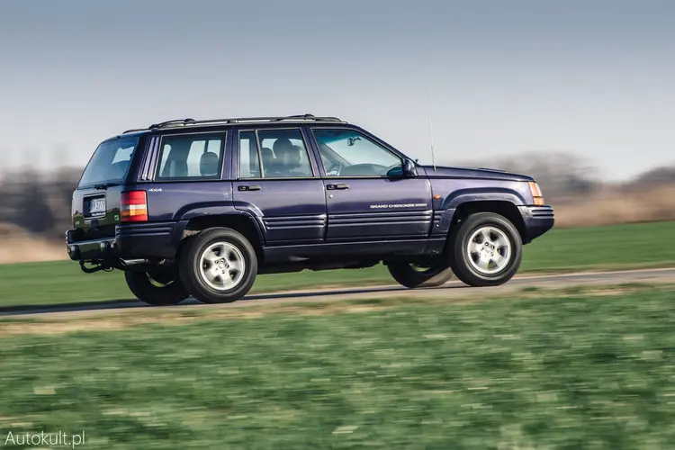 Jeep Grand Cherokee Grand Cherokee 5.9 Limited LX 6