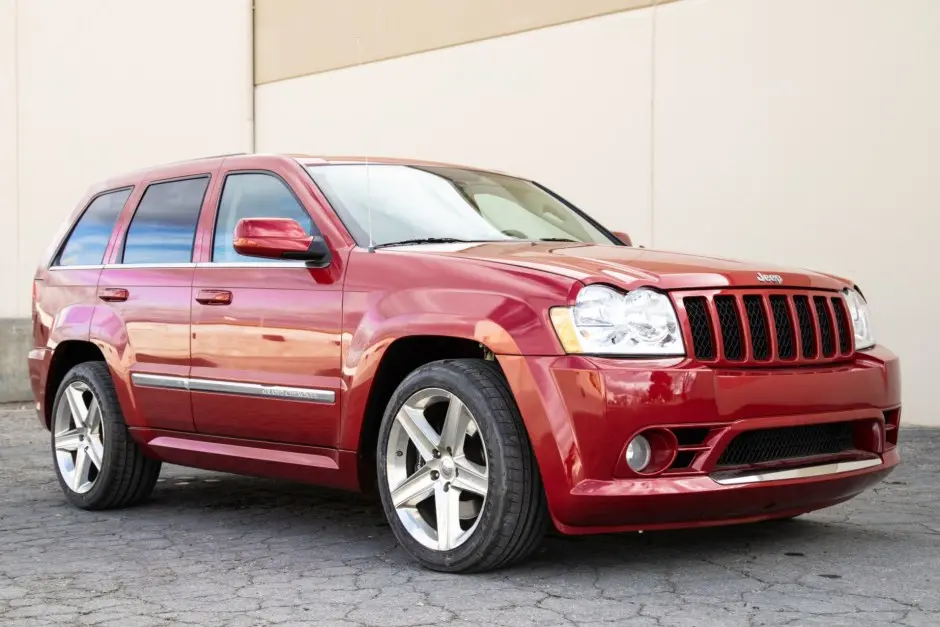 Jeep Grand Cherokee Grand Cherokee 6.1 SRT8 4
