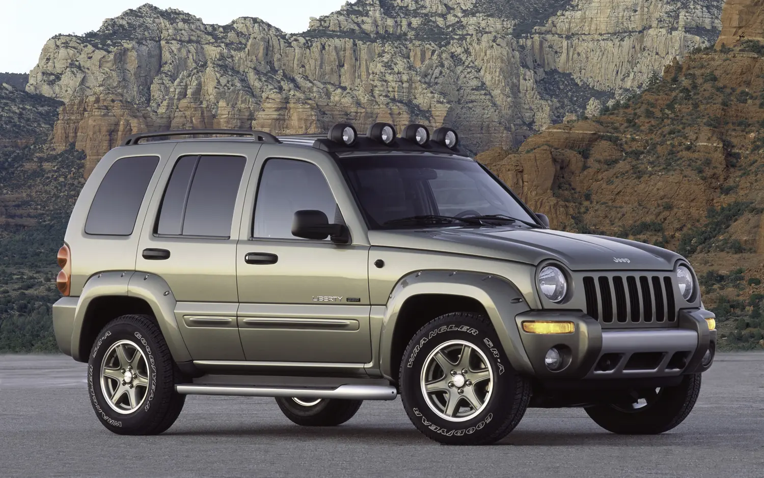Jeep  Liberty 3.7 4
