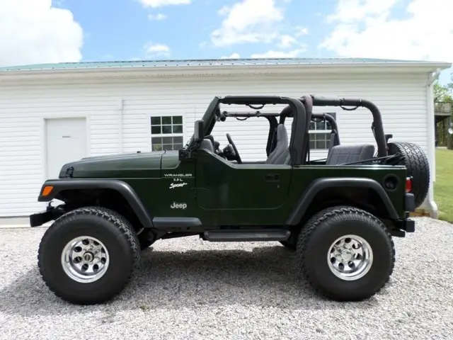 Jeep Wrangler Wrangler 2.5 Soft Top SE 4