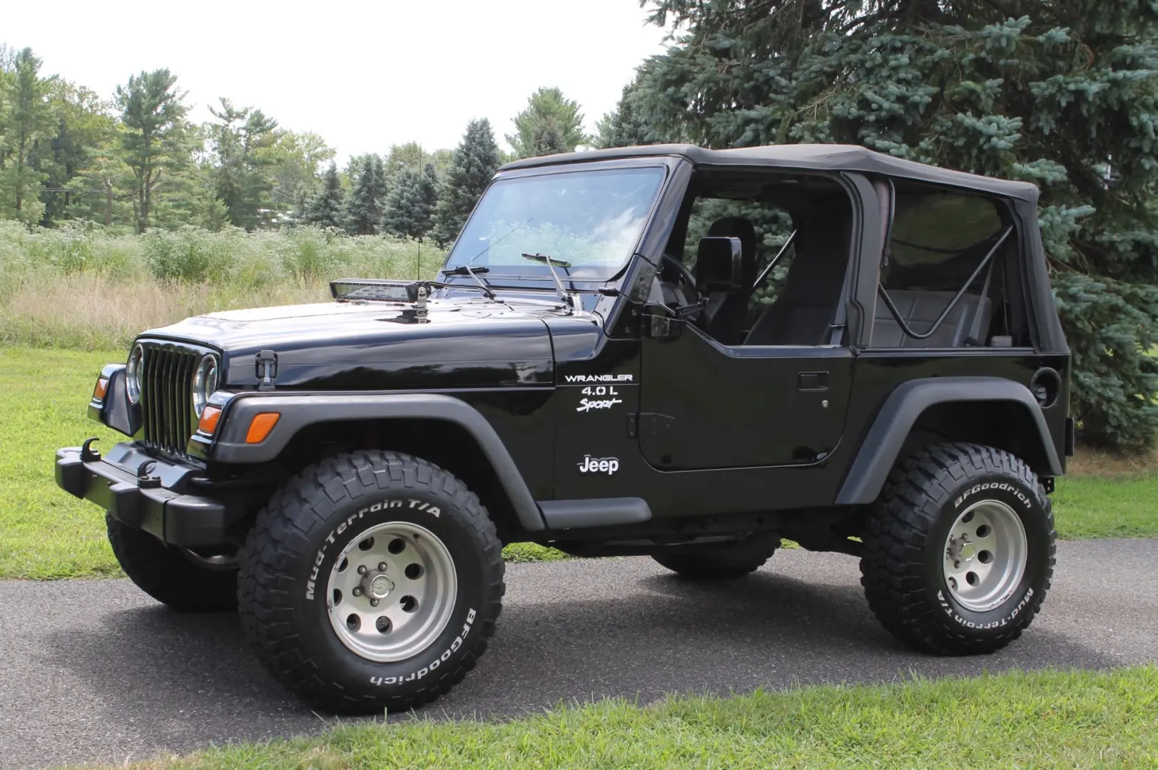 Jeep Wrangler Wrangler 2.5 Soft Top SE 3
