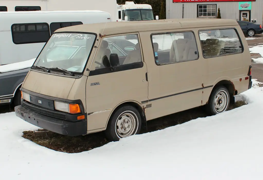Kia Besta Besta 2.2 D 1