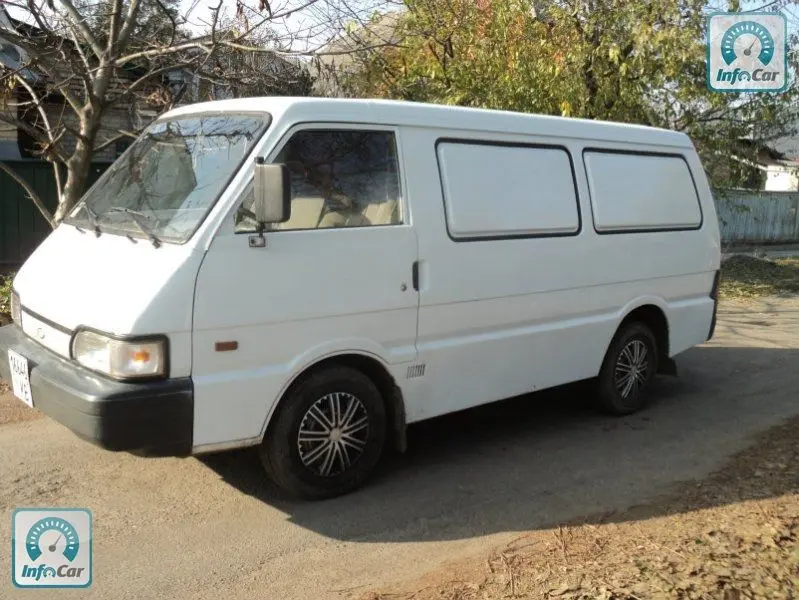 Kia Besta Besta 2.2 D 2
